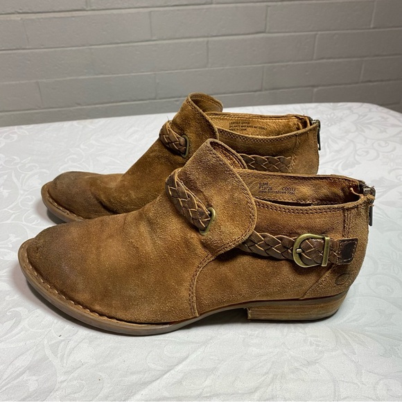Born Sylvia Suede Leather Boots Beaded Ankle Strap Tobacco Combo 8.5 M Camel - Picture 2 of 13
